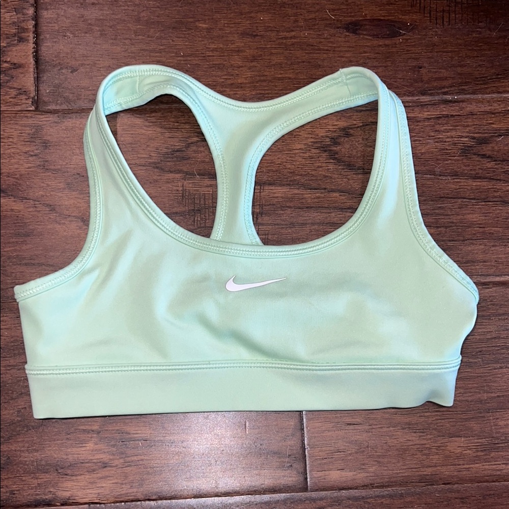 Girls Nike sports bra size XS